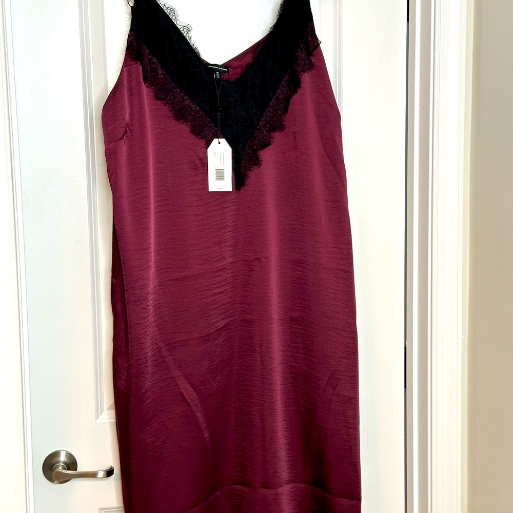 NWT. UNIVERSAL STANDARD KARA SATIN SLIP DRESS